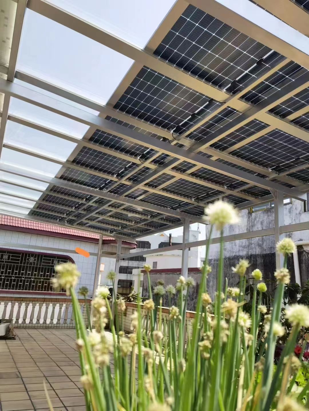 荆门别墅家用屋顶太阳能发电系统安装